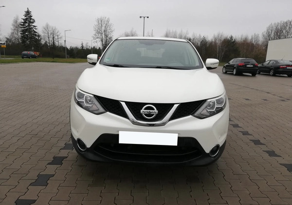 Nissan Qashqai cena 42900 przebieg: 121000, rok produkcji 2014 z Sompolno małe 172